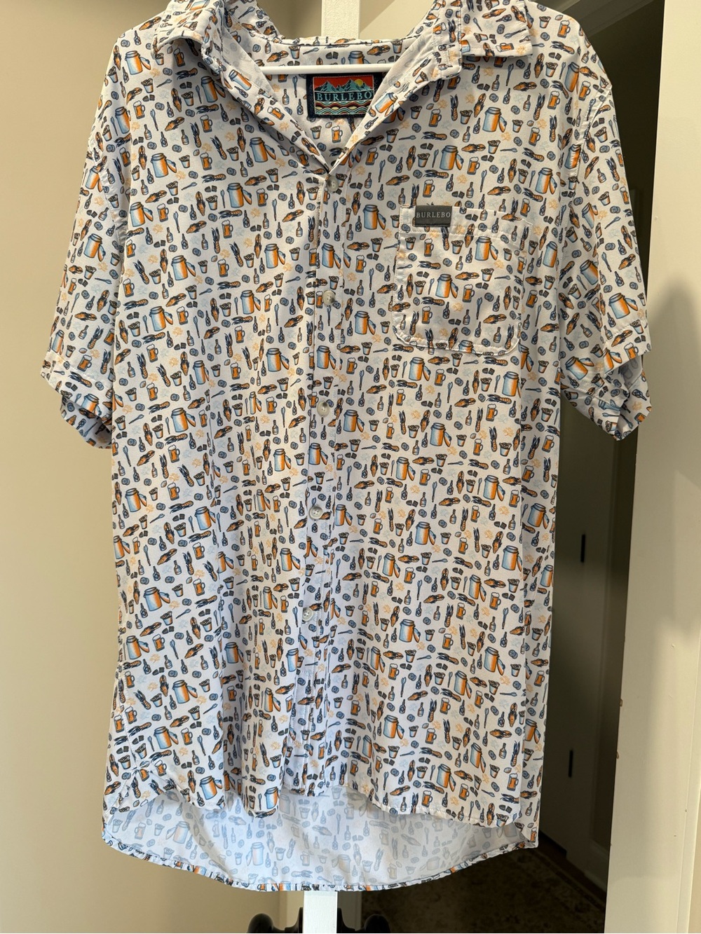 BURLEBO White Short Sleeve Button-Down Shirt with Beer Can & Bottle Print